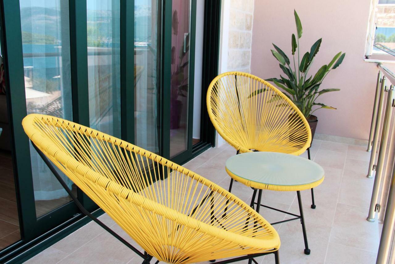 Apartments Tramonto Тиват Экстерьер фото