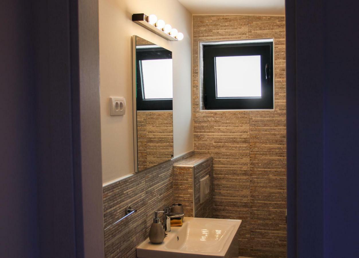 Apartments Tramonto Тиват Экстерьер фото