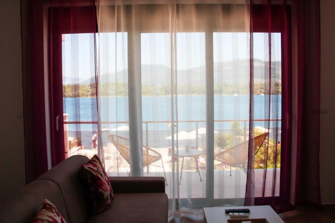 Apartments Tramonto Тиват Экстерьер фото