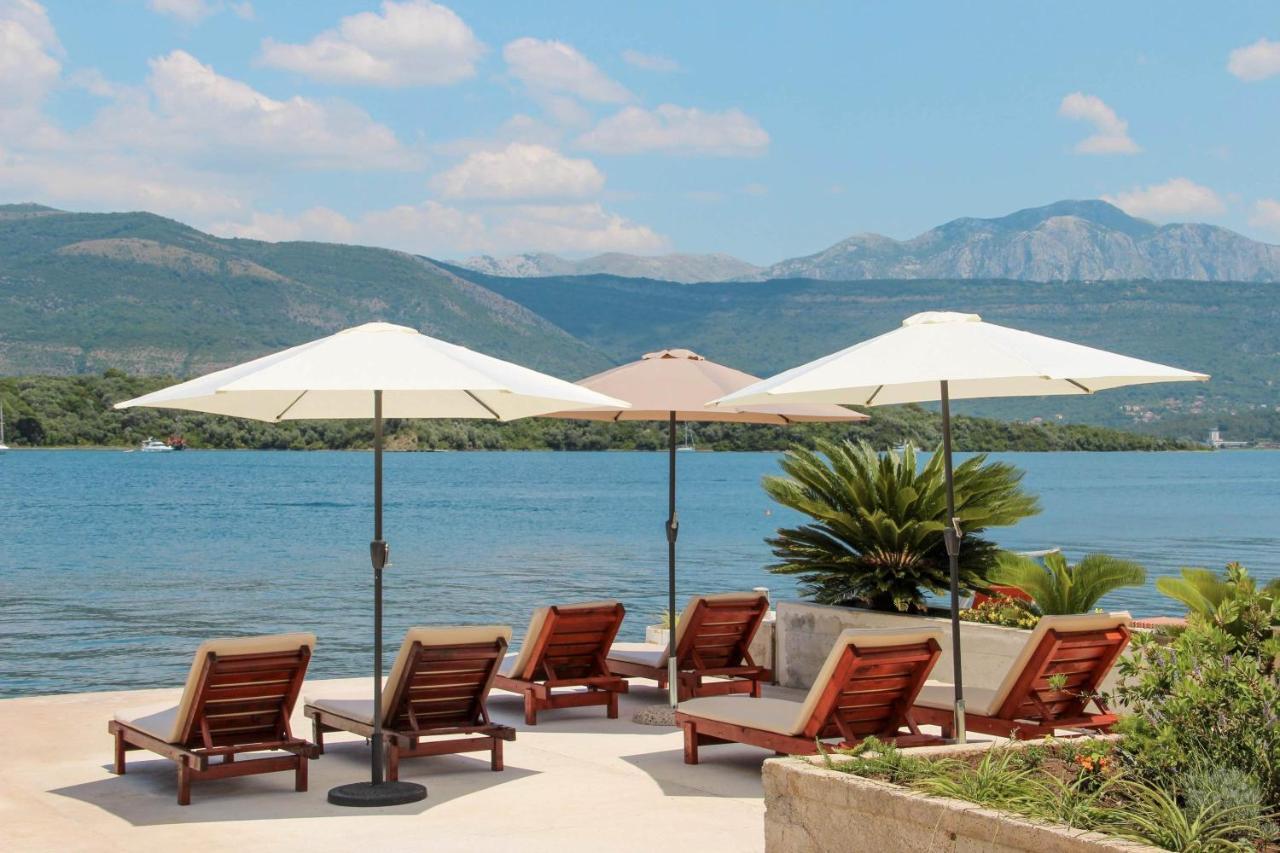 Apartments Tramonto Тиват Экстерьер фото