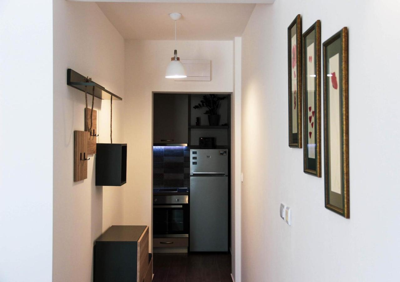Apartments Tramonto Тиват Экстерьер фото