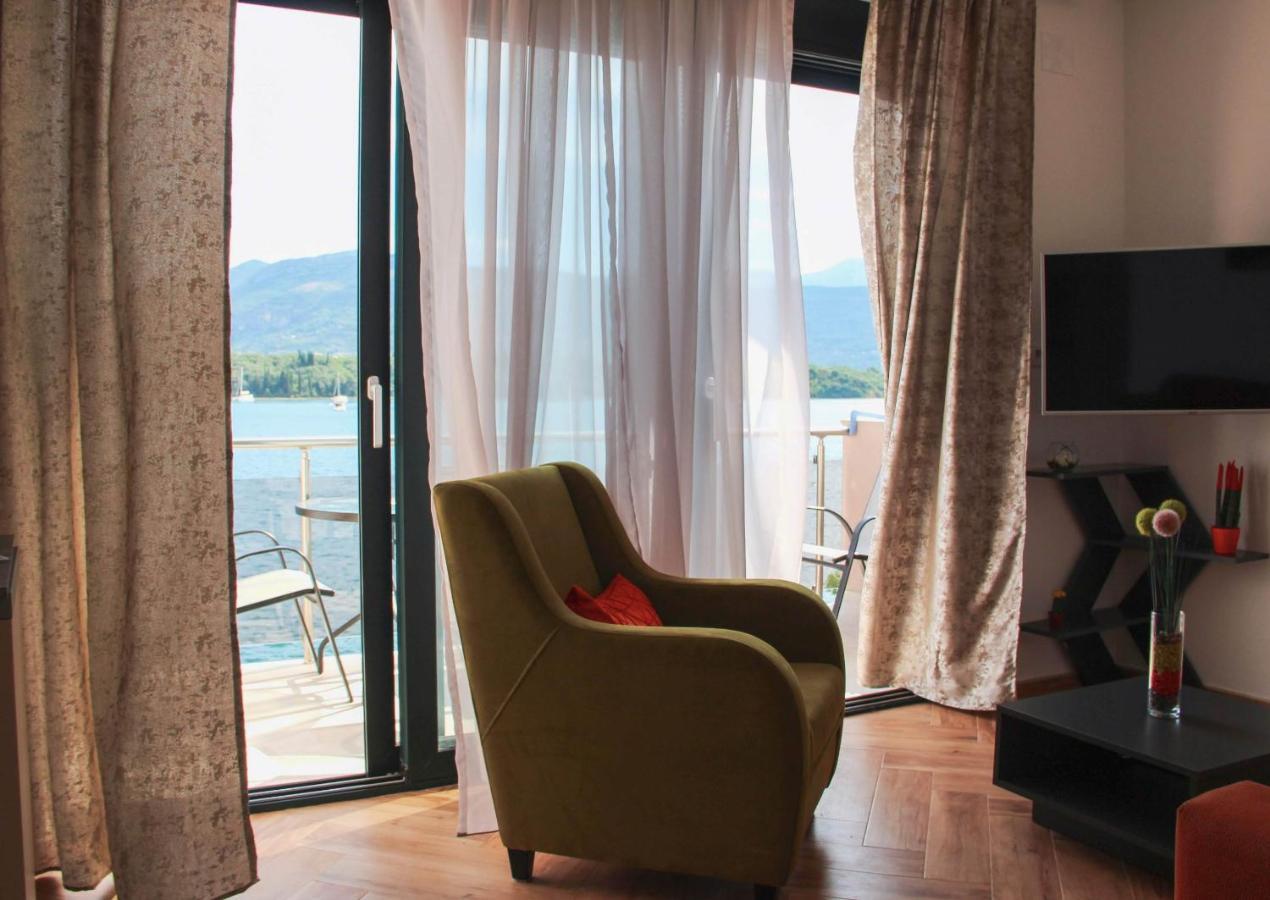 Apartments Tramonto Тиват Экстерьер фото
