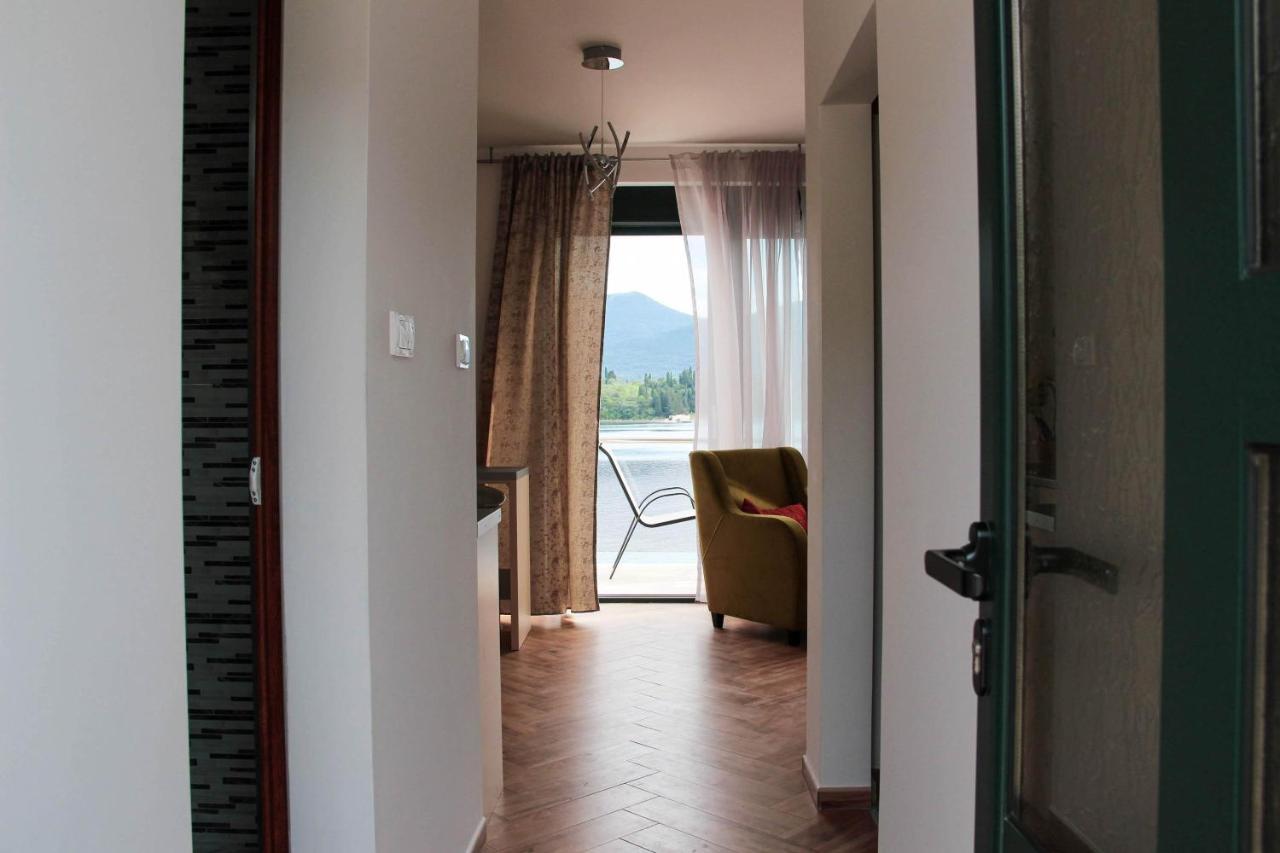 Apartments Tramonto Тиват Экстерьер фото