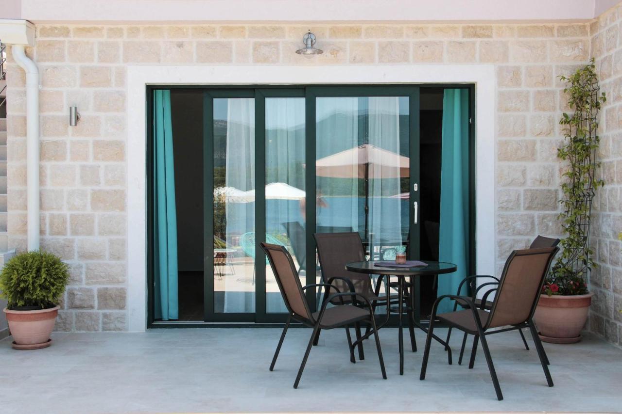 Apartments Tramonto Тиват Экстерьер фото